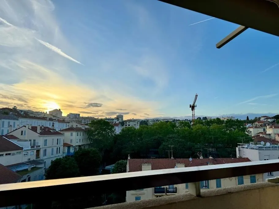 Apartamento Superbe Appartement Avec Terrasse, 5 Minutes Croisette Cannes Francia